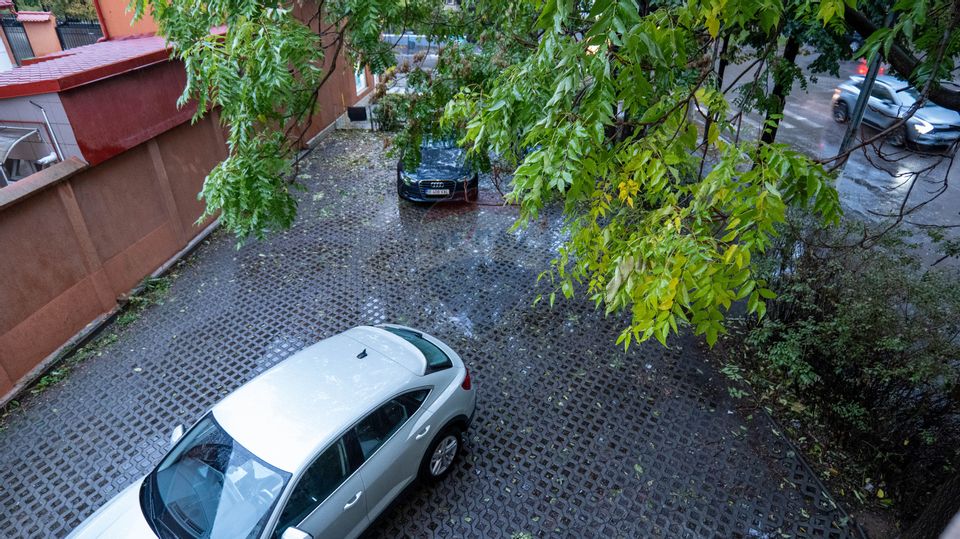 11 room House / Villa for sale, Doamna Ghica area