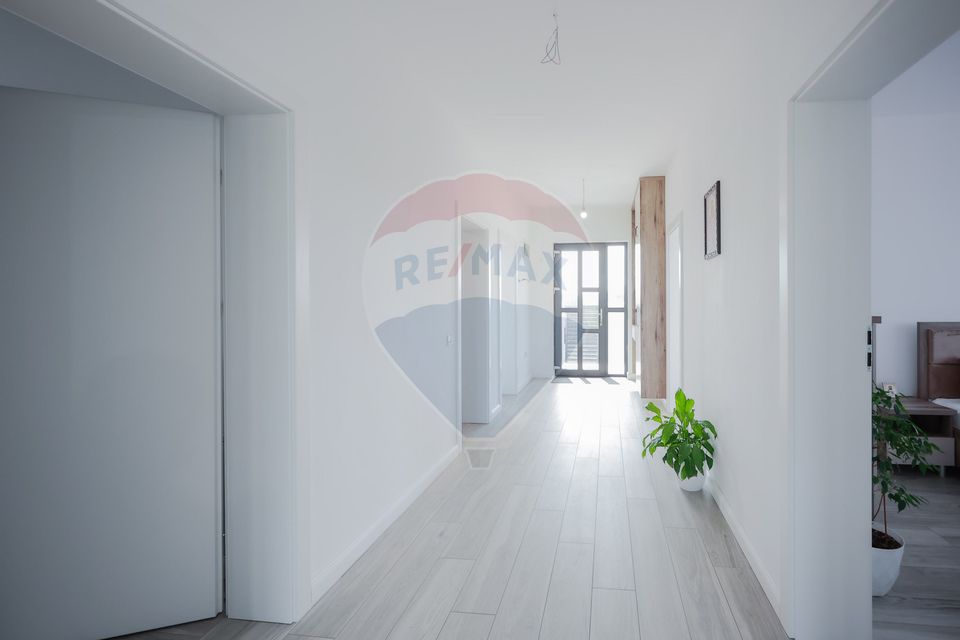 Casă de vânzare cu 3 dormitoare, Livada de Bihor