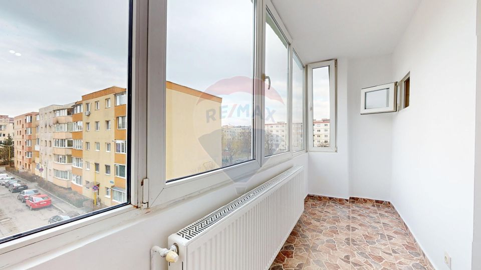 REZERVAT - Apartament 4 camere Astra