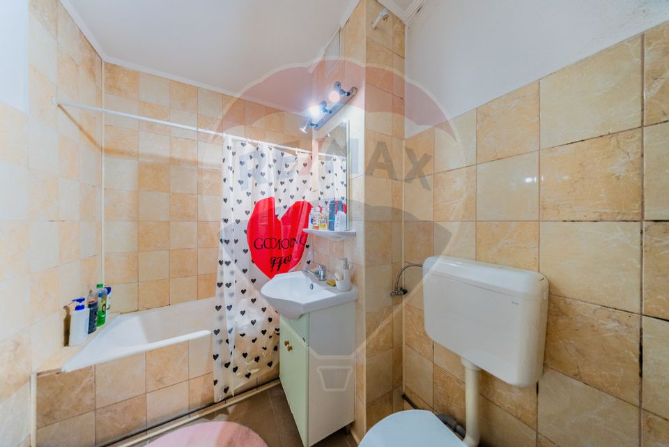 Apartament cu 2 camere de vânzare în zona UTA