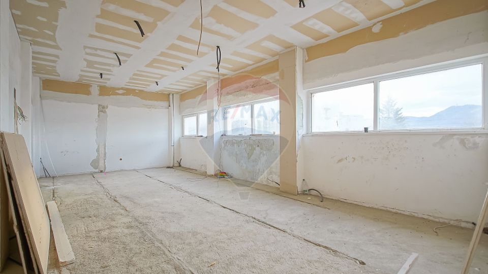 494sq.m Industrial Space for sale, Uzina 2 area