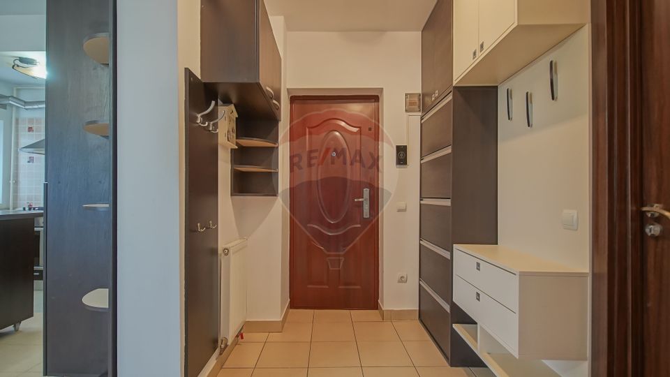 3 room Apartment for rent, Florilor area