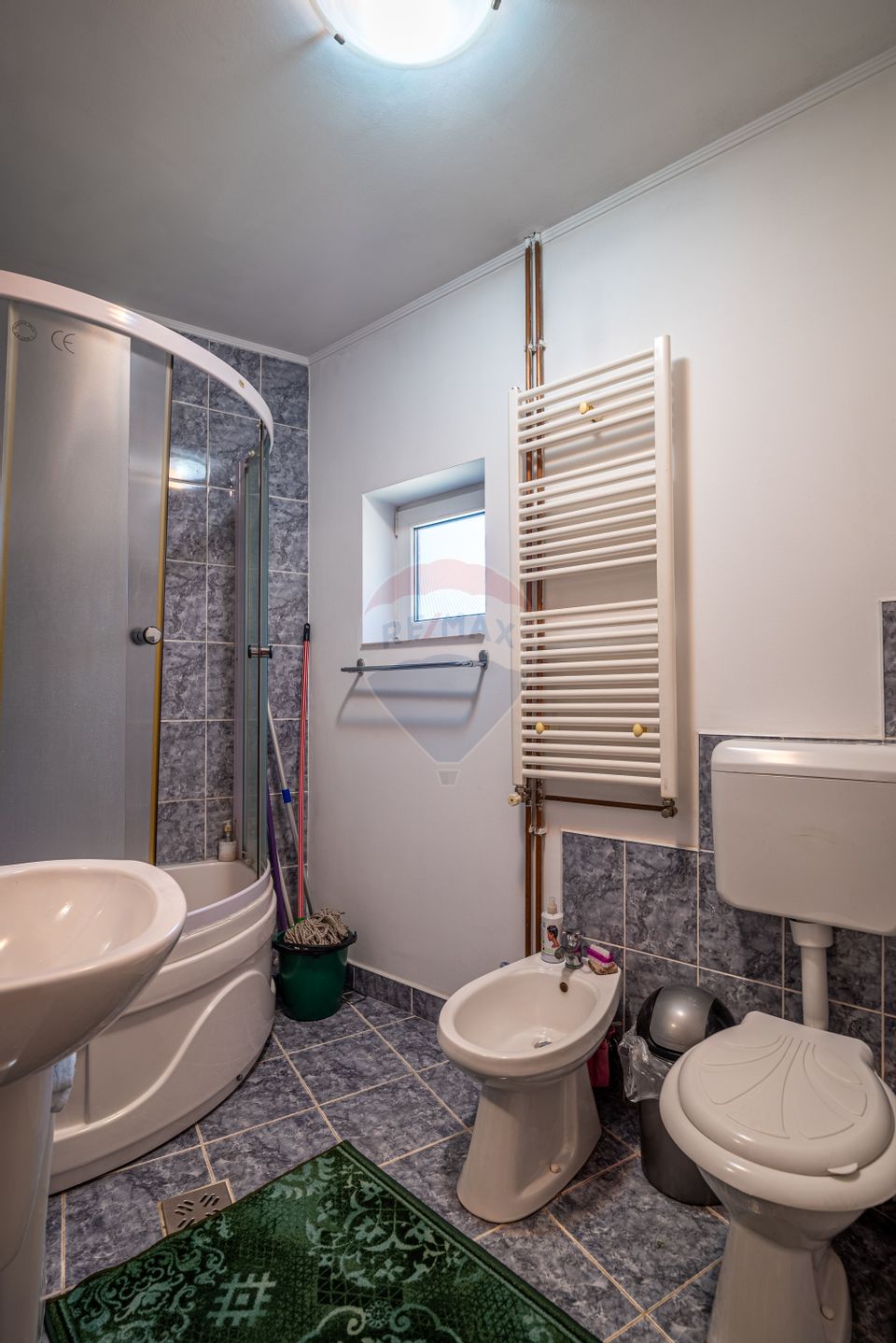 House FOR SALE in Bușteni, with superb views of the Bucegi Mountains