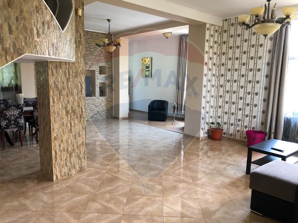 6 room House / Villa for sale, Central area