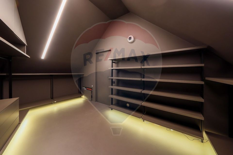 Casă modernă cu arhitectură minimalistă și confort inteligent Brasov