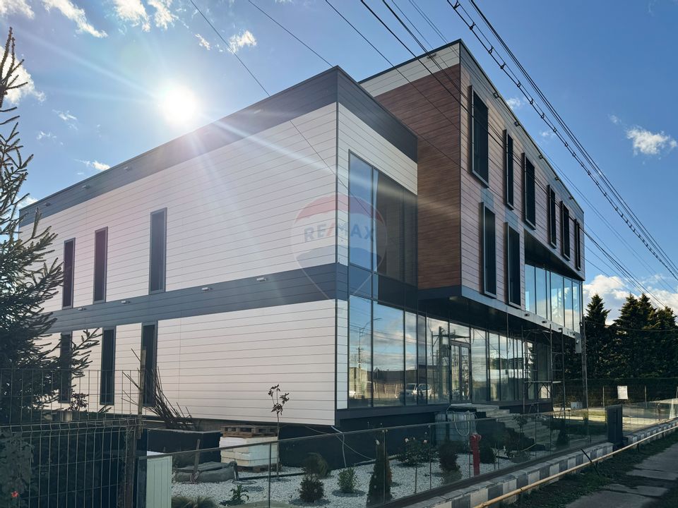 Clădire nouă de vânzare în Sânnicoară - poziție excelentă