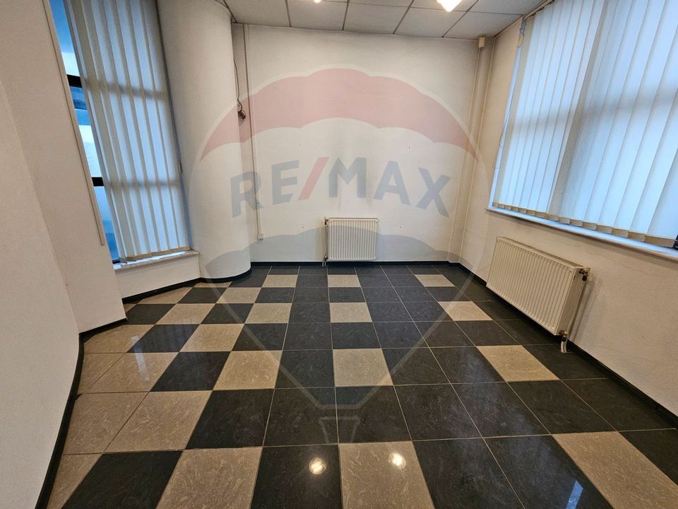 185sq.m Office Space for rent, Ultracentral area