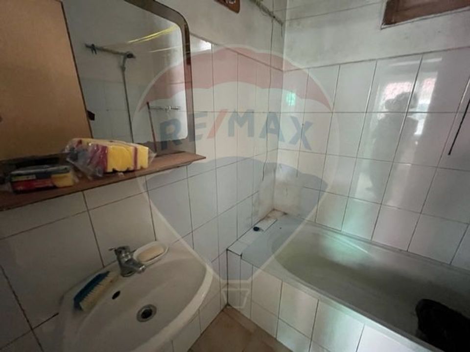 2 room House / Villa for sale, Calea Poplacii area