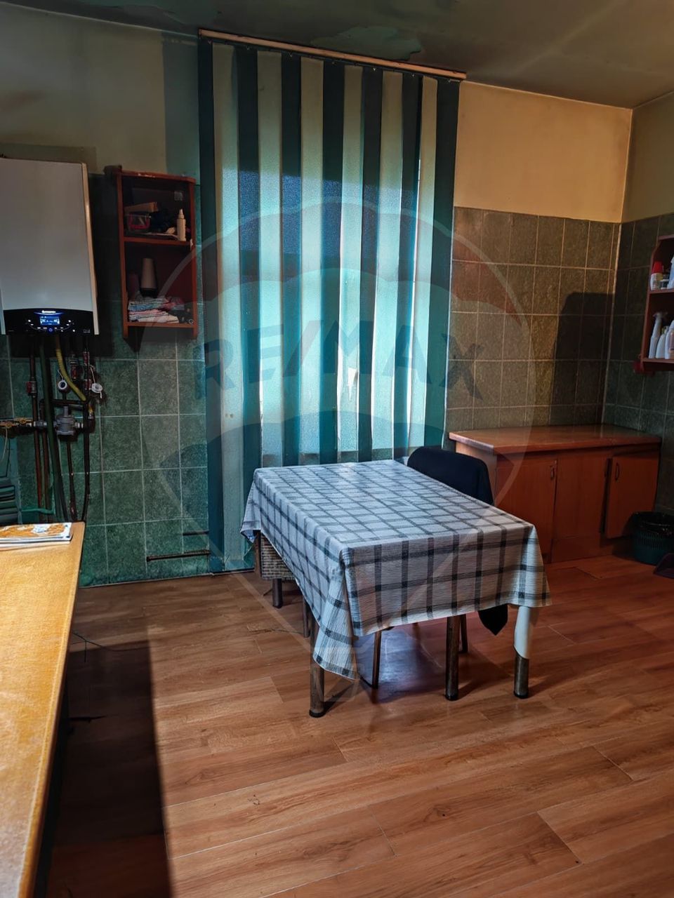 P+E+M cu 13 camere, Bariera Valcii in proximitatea Spitalului Regional