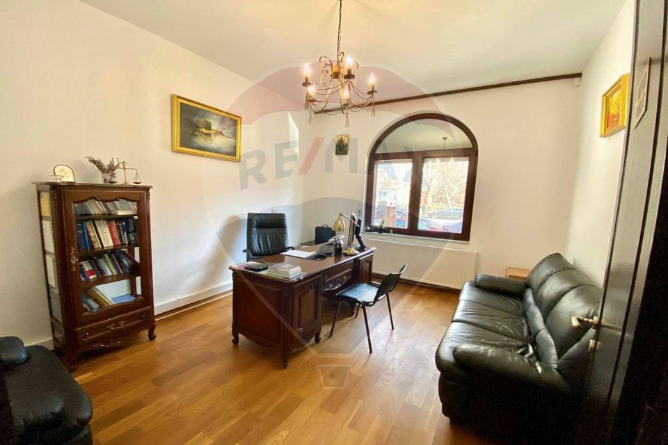 10 room House / Villa for sale, Floreasca area