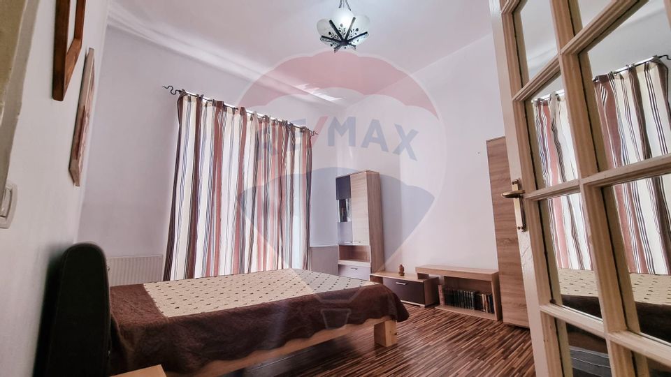 3 room Apartment for rent, P-ta Universitatii area