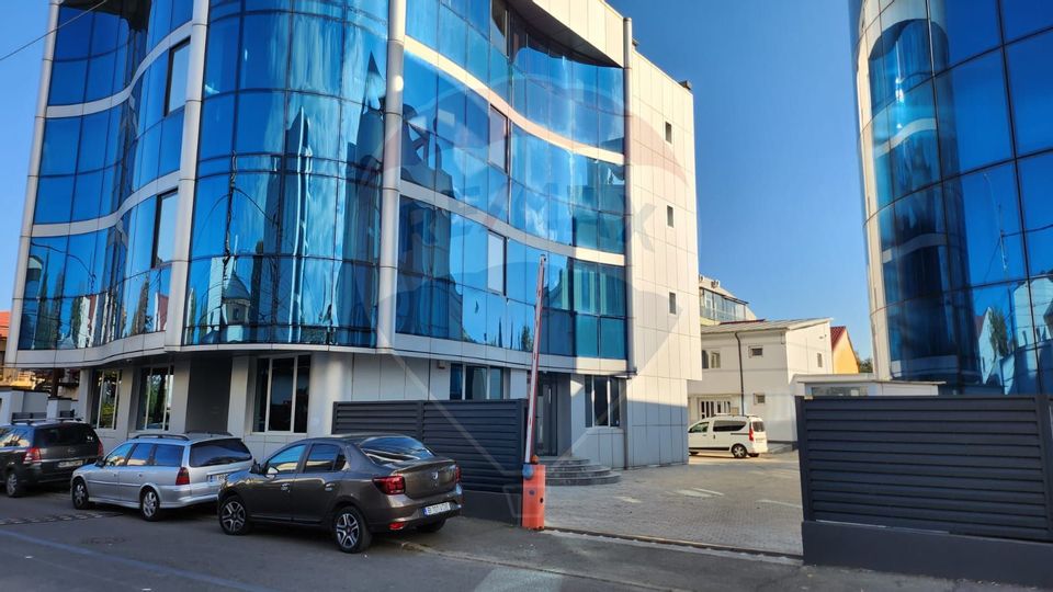Spațiu de birouri de 1,054mp de închiriat în zona Bucureștii Noi