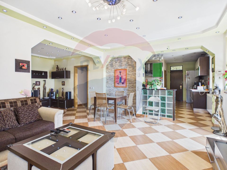 Casă / Vilă cu 6 camere de vânzare