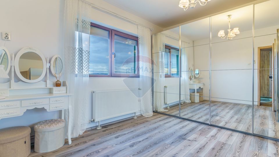 Land 94,218sqm Livada (Iclod) / Drumul Principala