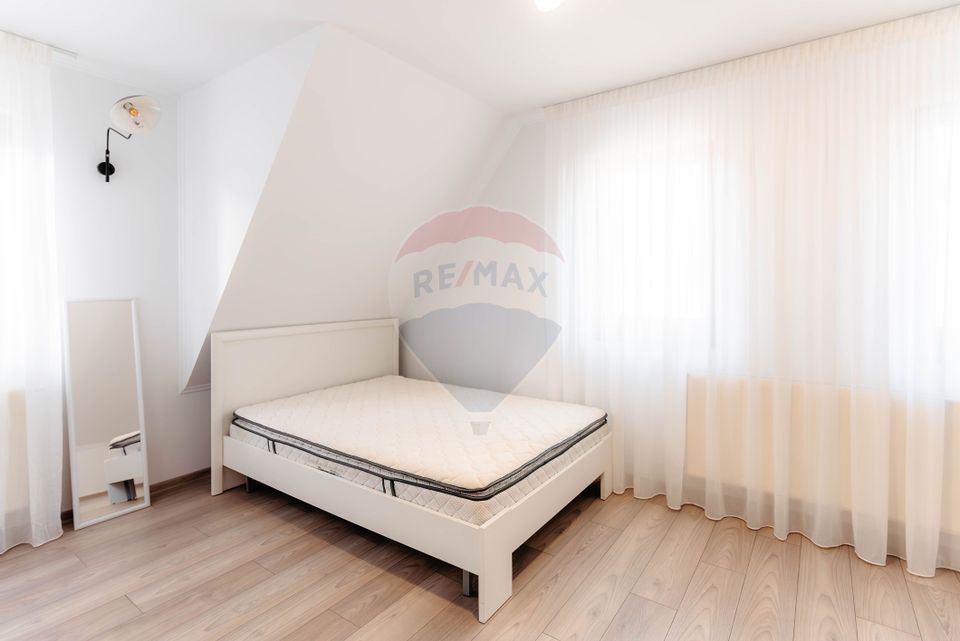 Închiriere casă/ vilă - 120 mp utili+ teren 249 mp– Pitești