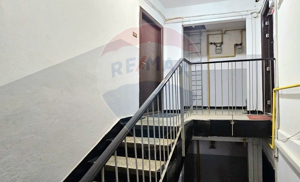 2 room Apartment for sale, Milcov area