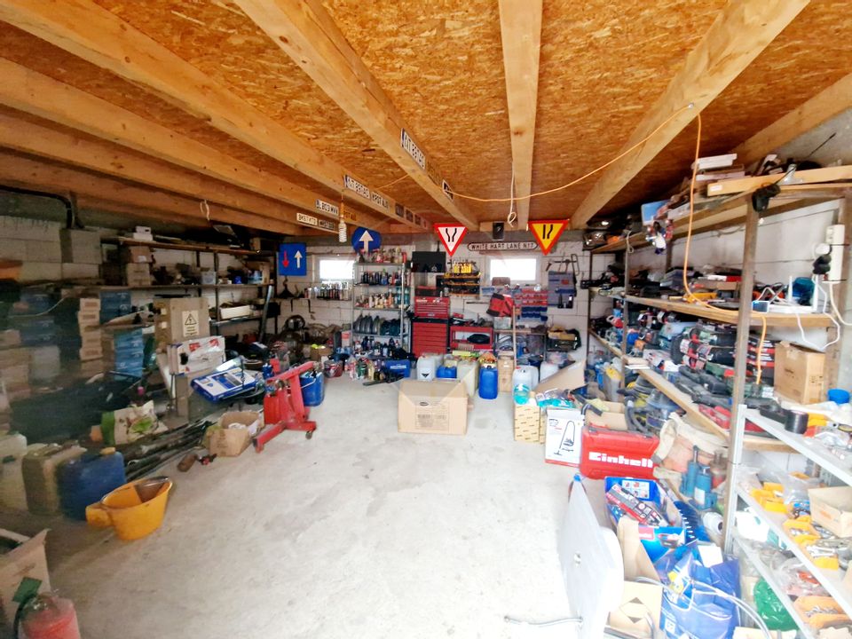 8 room House / Villa for sale