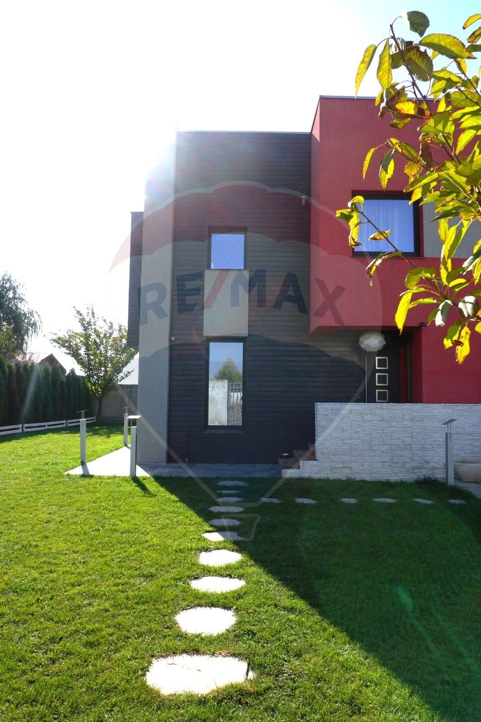 Casa  Vila cu 4 camere de inchiriat Cernica langa padure