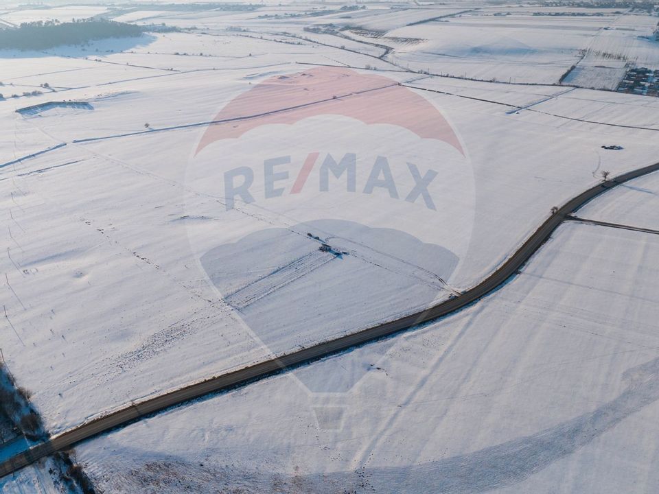 Land 4,300sqm Sanpetru / Calea Harmanului