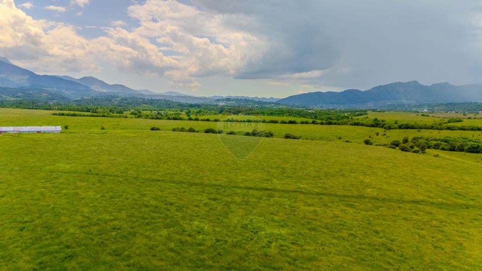 Teren 10,800mp Rasnov / Drumul DN73