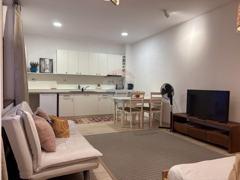 Apartament de vanzare pe Str.Tribunei