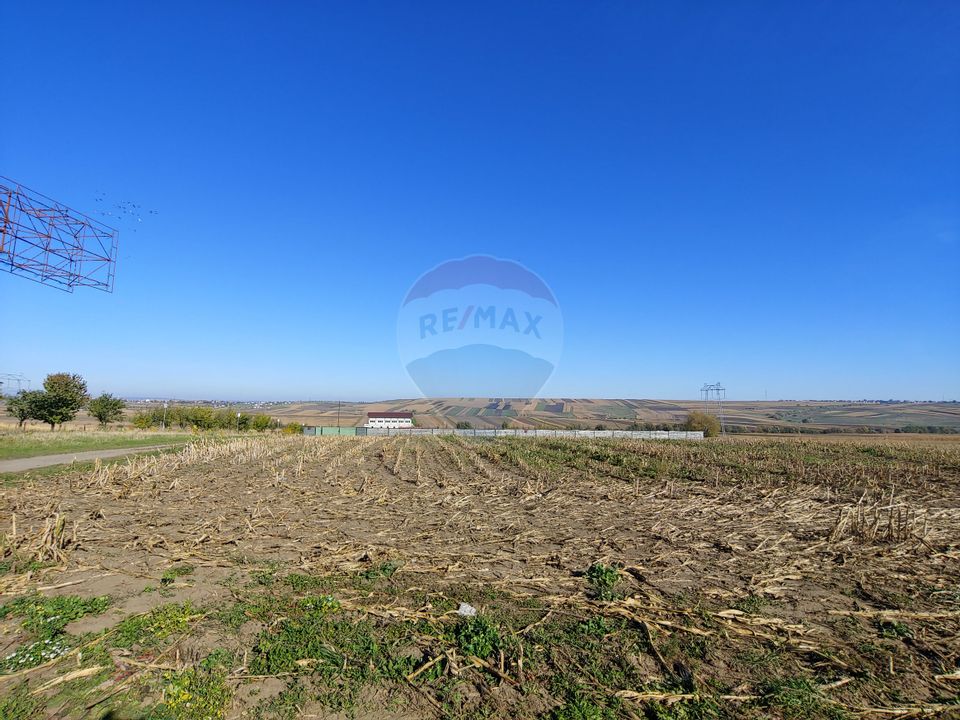 Land 34,377sqm Suceava / Strada Principala