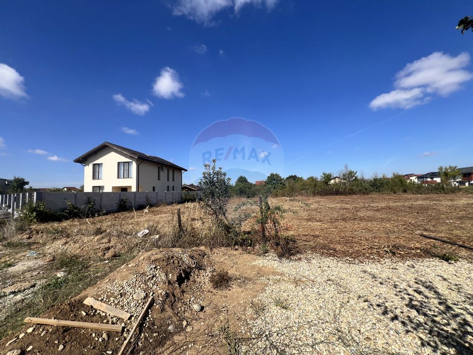 Teren ideal pentru casă de vis în Mogoșoaia – 849,3 mp, cu utilități