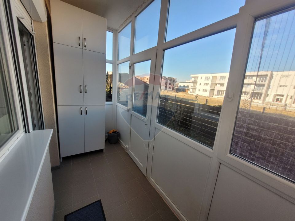 Apartament de inchiriat decomandat 3 camere 2 parcari zona Selimbar