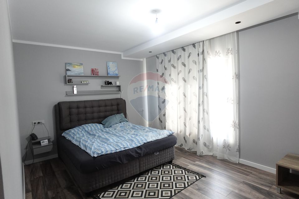 4 room House / Villa for sale