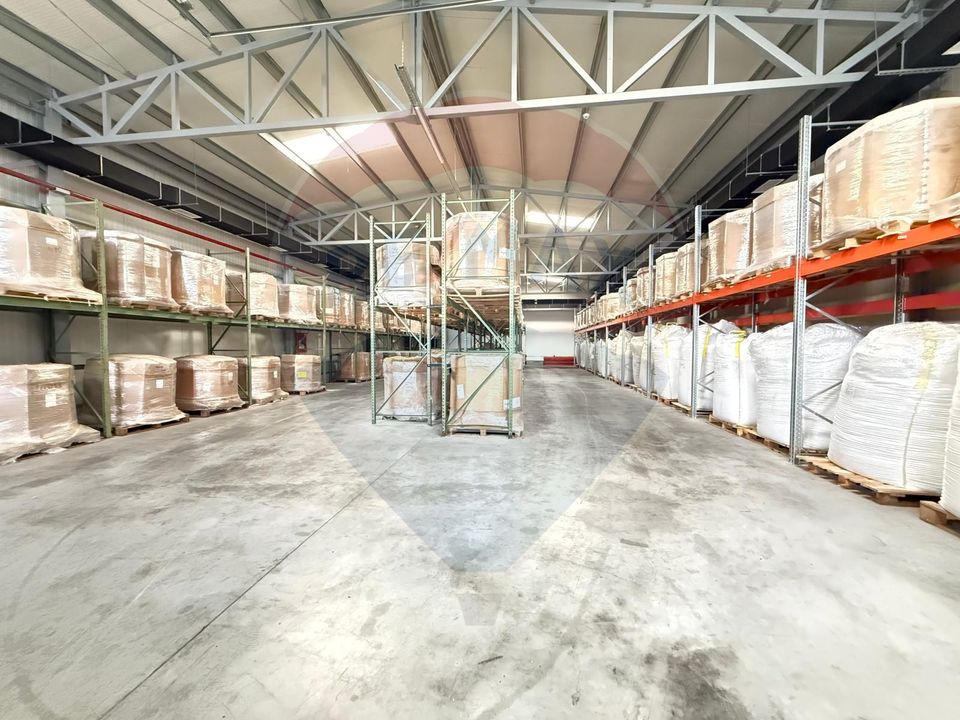 878sq.m Industrial Space for rent