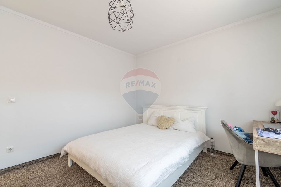 5 room House / Villa for sale