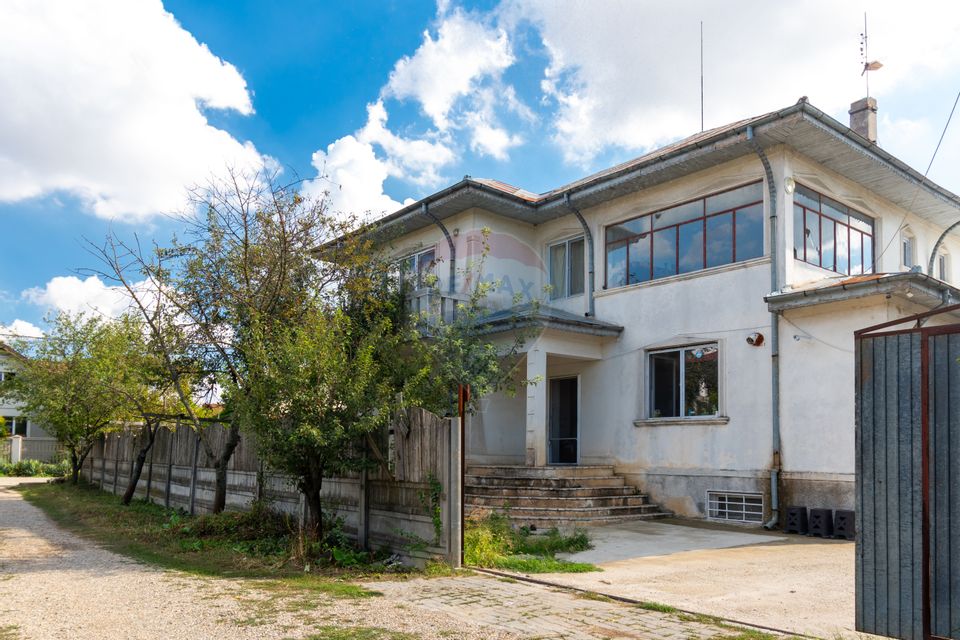 14 room House / Villa for sale