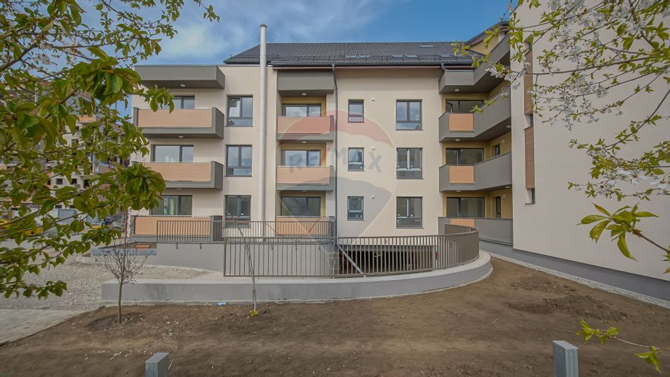 ! VANDUT ! Apartament 2 camere predare în maxim doua luni, Brașov