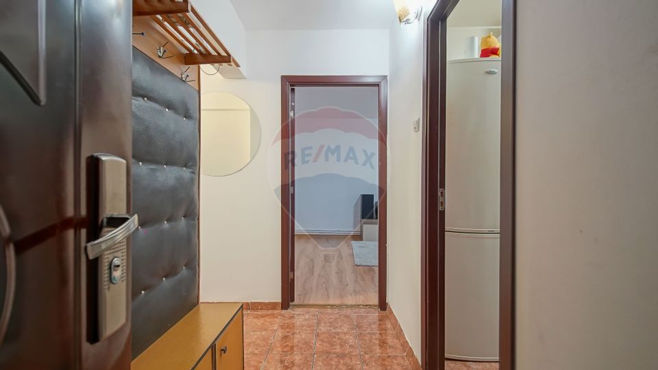 COMISION 0% | Apartament cu 3 camere | Decomandat | Tractorul Cerna |