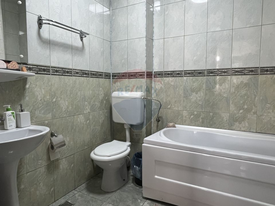 Apartament de inchiriat, zona Garii