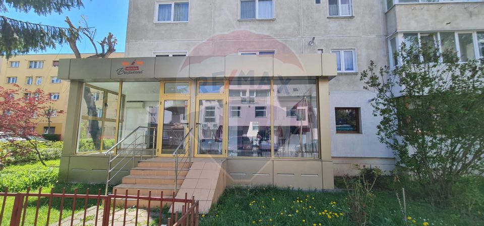64sq.m Commercial Space for sale, Astra area
