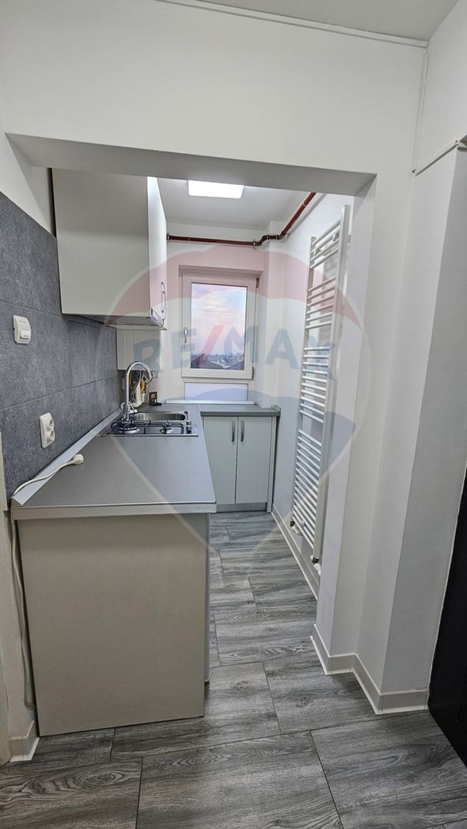 Apartament cu 1 camere de închiriat în zona 1 Mai
