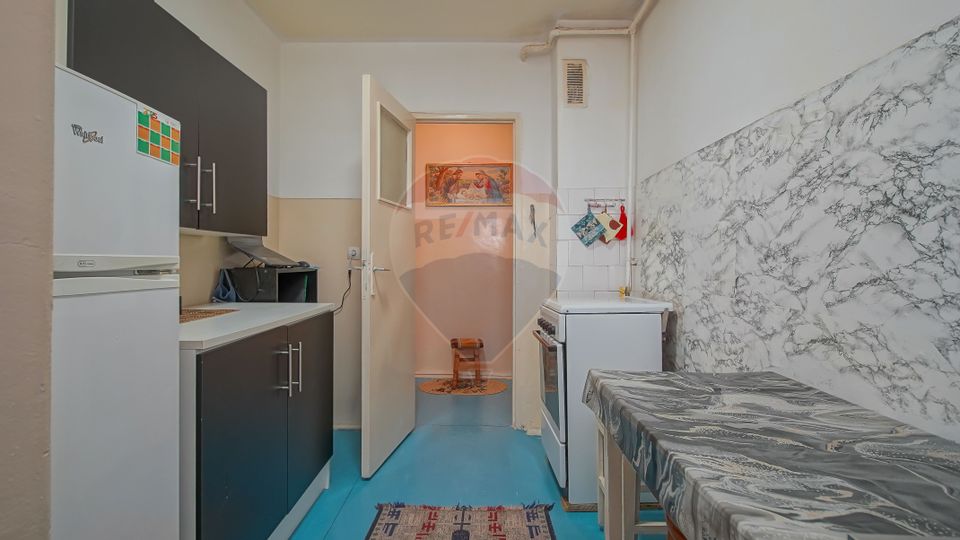 Apartament cu 2 camere de vânzare în zona Electroprecizia