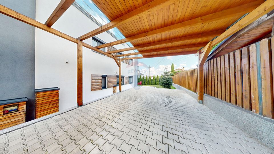 140sq.m Special Property for sale, Central area