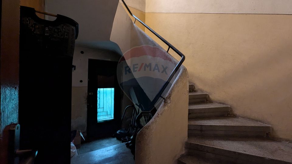 Vânzare Casă / Vilă cu 11 camere  în zona Iancului