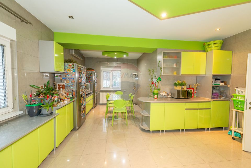 Parter de vila / casa 3 camere, curte Ferdinand Foisor