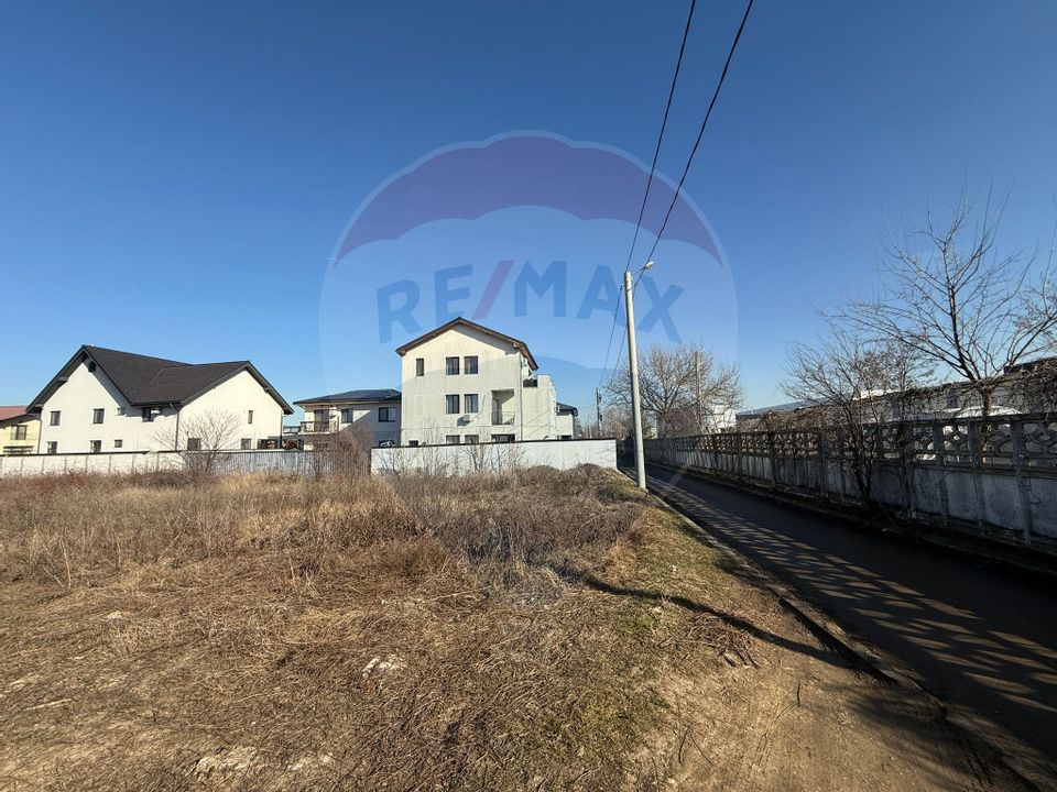 Land 3,300sqm Otopeni / Strada Mihai Viteazul