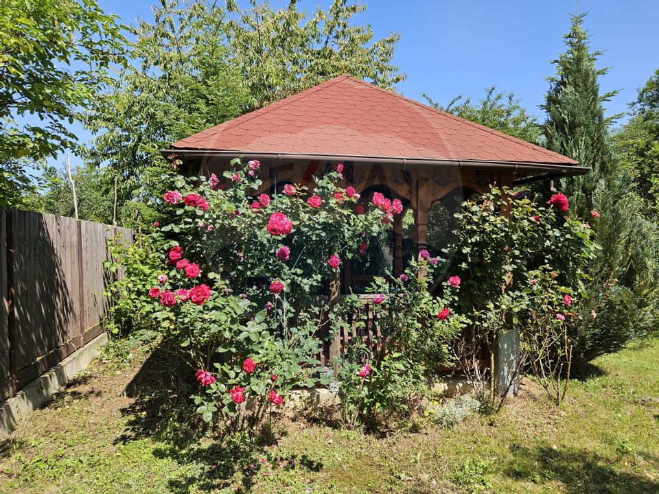 6 room House / Villa for sale