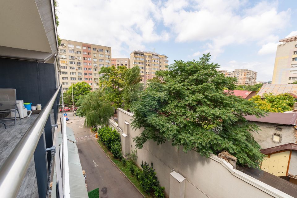 Apartament 2 camere de inchiriat 75mp, NewTown, Metrou Dristor