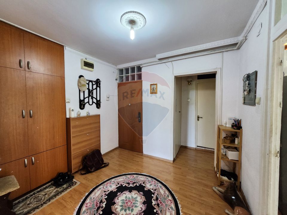 4 room Apartment for sale, Colentina area