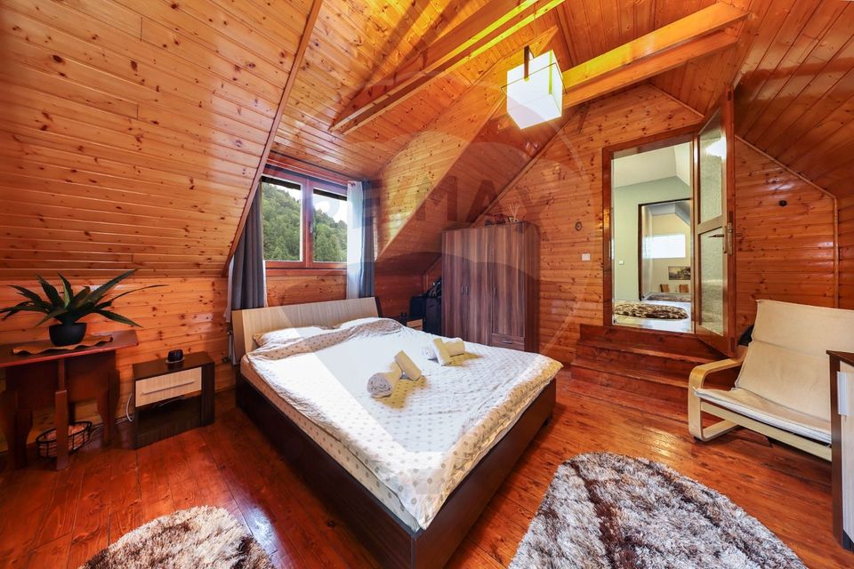 OPORTUNITATE INVESTITIE CU POTENTIAL TURISTIC, Centrul Istoric!