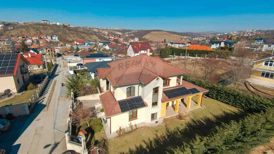 7 room House / Villa for sale, Dealuri Oradea area