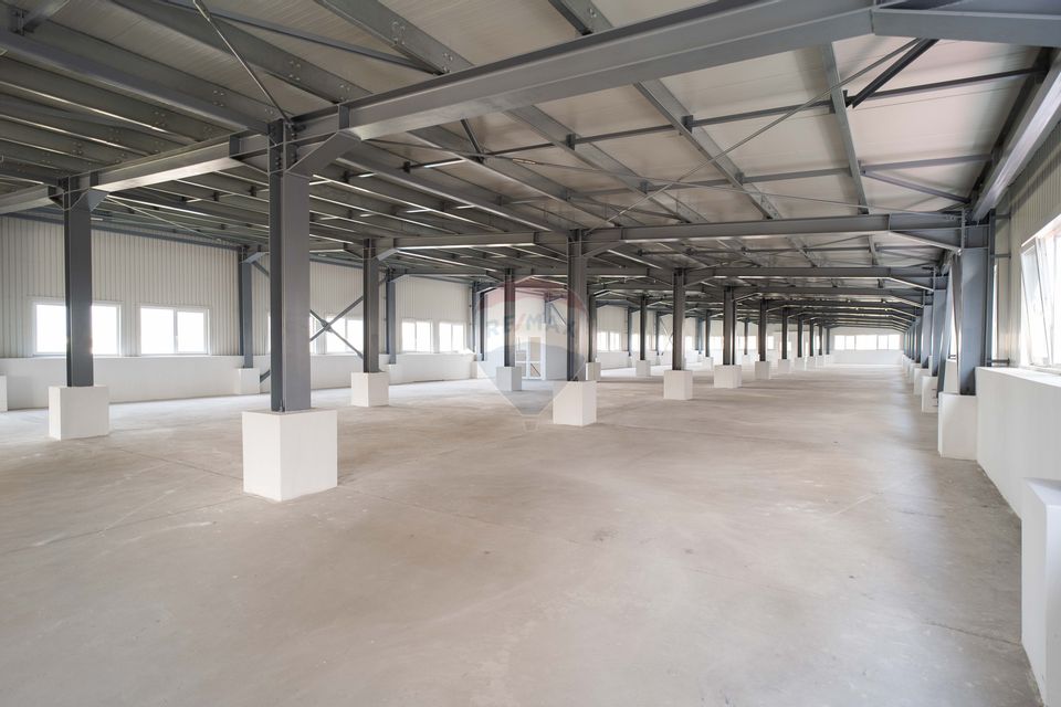 1,112sq.m Office Space for rent, Galata area