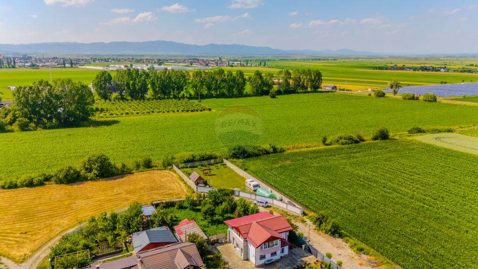 Teren 716mp Halchiu / Strada Privighetorii