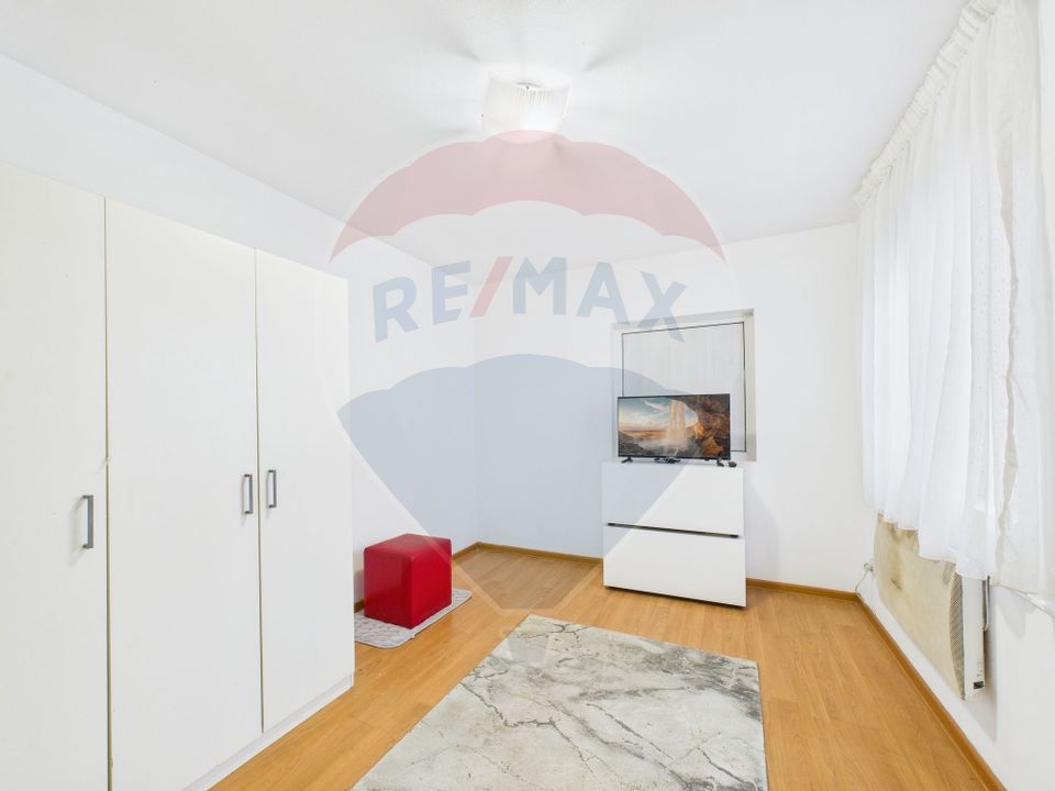 4 room House / Villa for sale, Vitan area